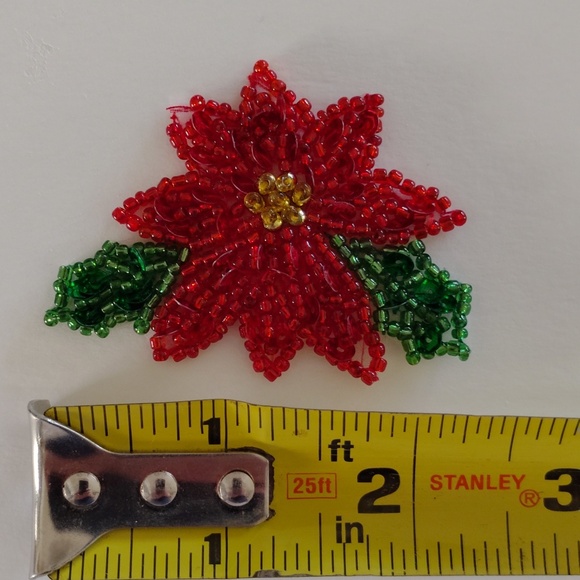 Holiday Poinsettia Beaded Iron on Appliques Bundle of 10 - NEW - Picture 7 of 9
